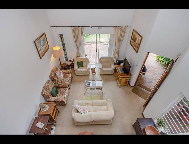3 BEDROOM DUPLEX FOR SALE IN STRATHAVON